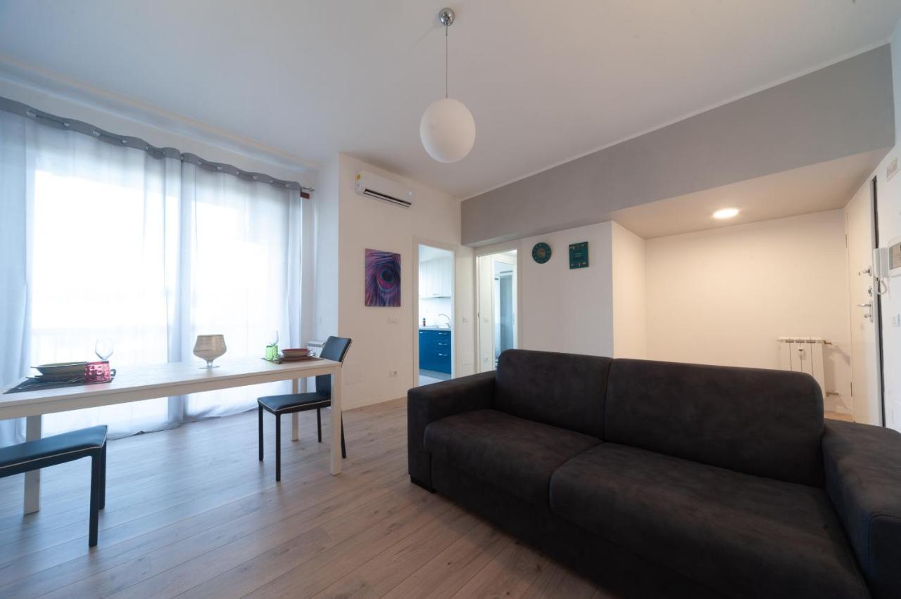 Hub Two Roma